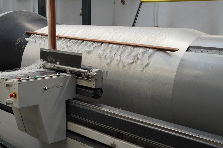 Wickelanlage für robuste technische Gewebe im Maschinen- und Gerätebau